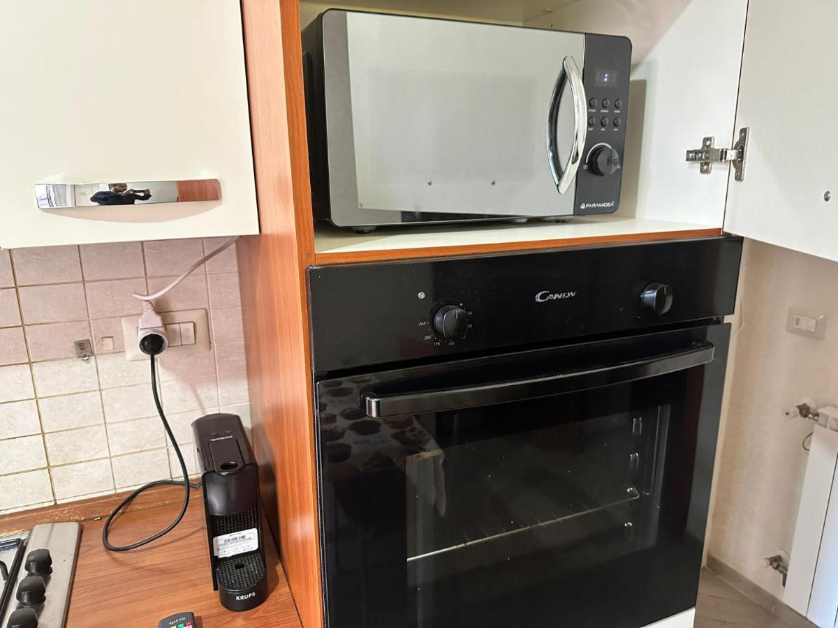 Roma Chic Residenza Gemelli Apartment ภายนอก รูปภาพ