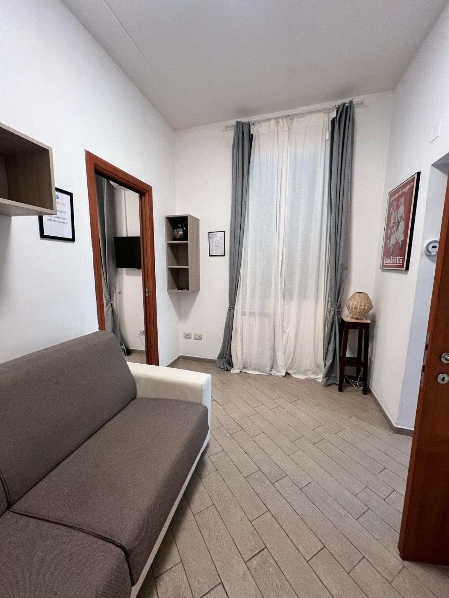 Roma Chic Residenza Gemelli Apartment ภายนอก รูปภาพ